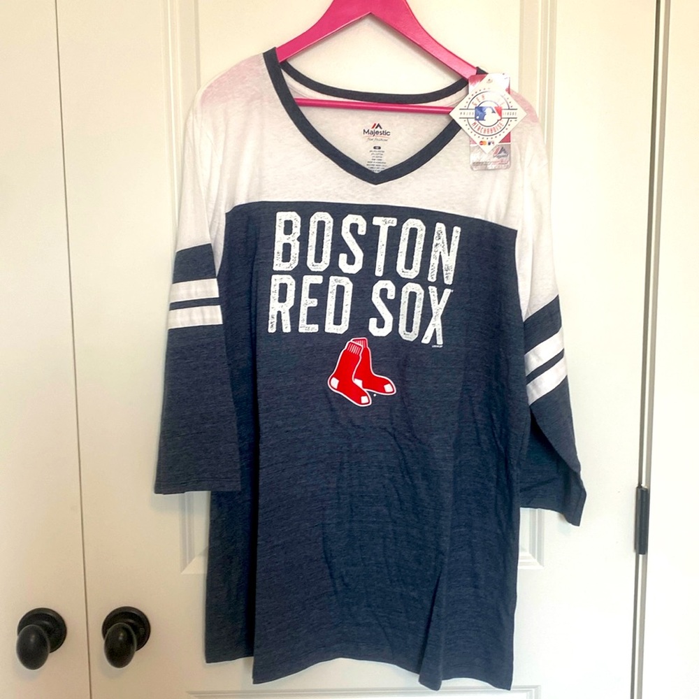 Boston Red Sox Women’s Shirt‎
